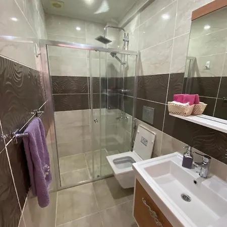 Beautiful Apart In Calis Area Lejlighed
